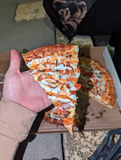 Photo of Famo Pizza And Wings - 1000 Upper Gage Ave Unit 5, Hamilton, ON L8V 4R5