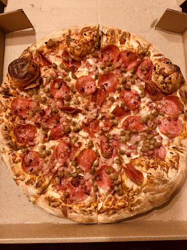 Photo of Famo Pizza And Wings - 1000 Upper Gage Ave Unit 5, Hamilton, ON L8V 4R5