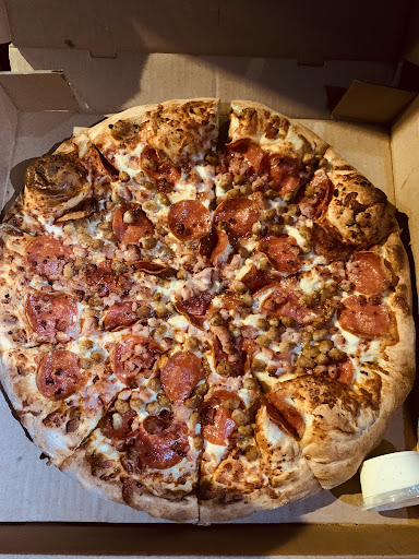 Photo of Famo Pizza And Wings - 1000 Upper Gage Ave Unit 5, Hamilton, ON L8V 4R5