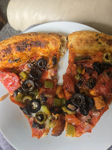 Photo of Famo Pizza And Wings - 1000 Upper Gage Ave Unit 5, Hamilton, ON L8V 4R5