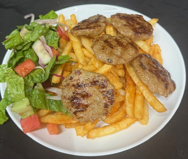 Photo of istanbull Donairx - 298 King St W, Hamilton, ON L8P 1B1