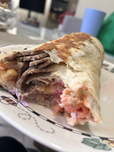 Photo of Donair Istanbull - 625 Greenhill Ave, Hamilton, ON L8K 5W9