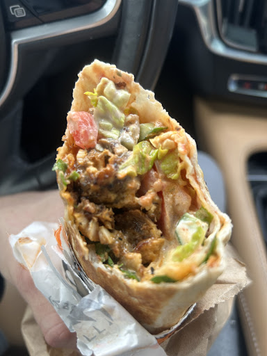 Photo of Donair Istanbull - 625 Greenhill Ave, Hamilton, ON L8K 5W9