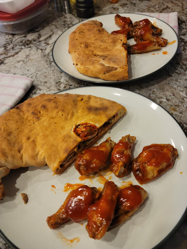 Photo of Romana Pizza & Wings - 910 Queenston Rd, Stoney Creek, ON L8G 1B5