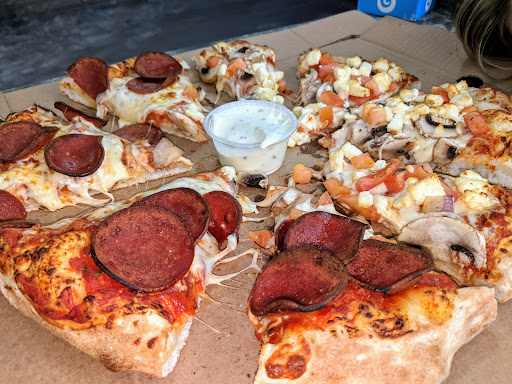 Photo of Romana Pizza & Wings - 910 Queenston Rd, Stoney Creek, ON L8G 1B5