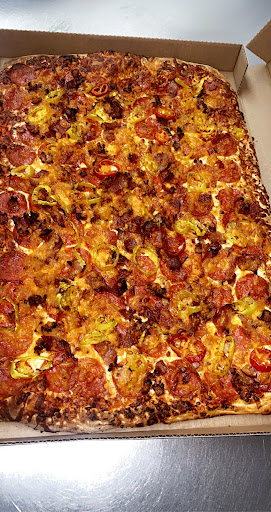 Photo of Romana Pizza & Wings - 910 Queenston Rd, Stoney Creek, ON L8G 1B5