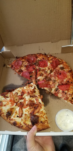 Photo of Romana Pizza & Wings - 910 Queenston Rd, Stoney Creek, ON L8G 1B5