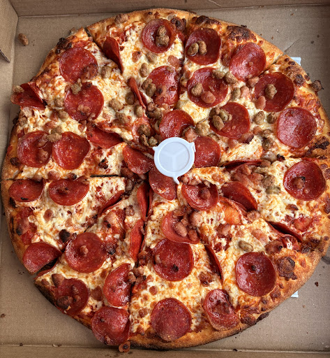Photo of Mountain Pizza and Wings - 553 Upper Wentworth St, Hamilton, ON L9A 4T8