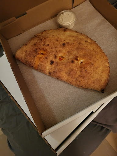 Photo of Mountain Pizza and Wings - 553 Upper Wentworth St, Hamilton, ON L9A 4T8