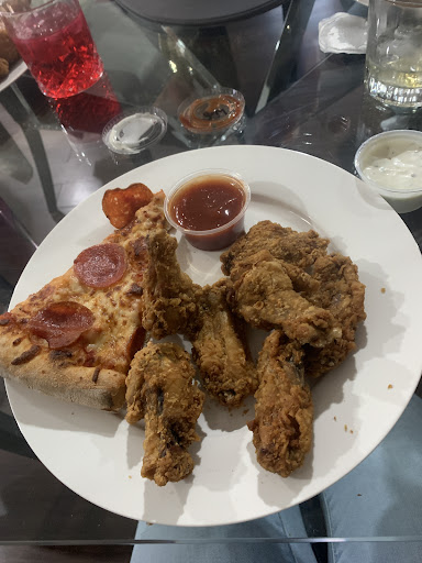 Photo of Gage Pizza & Wings - 804 Upper Gage Ave, Hamilton, ON L8V 4K4