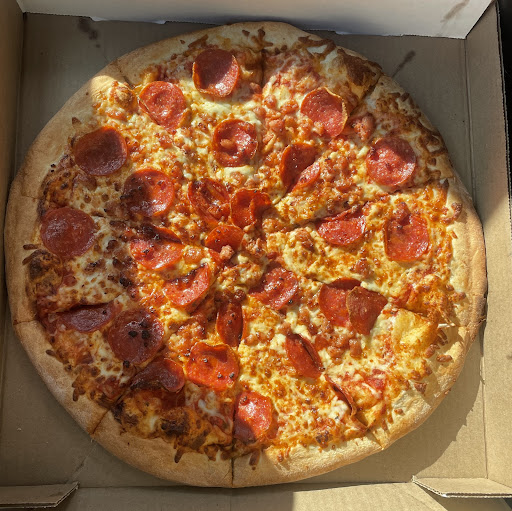 Photo of Gage Pizza & Wings - 804 Upper Gage Ave, Hamilton, ON L8V 4K4