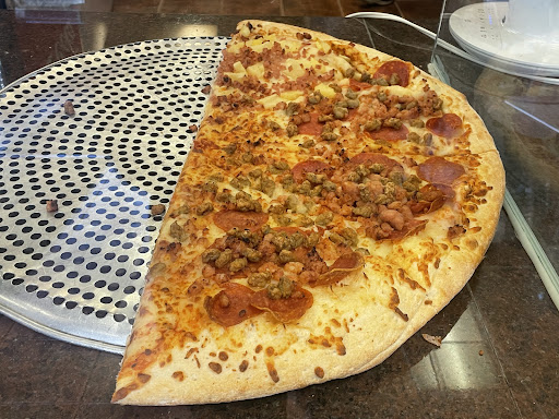 Photo of Gage Pizza & Wings - 804 Upper Gage Ave, Hamilton, ON L8V 4K4