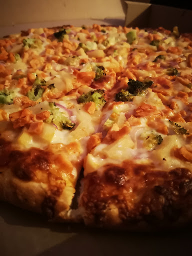 Photo of National Pizza & wings - 870 Upper James St, Hamilton, ON L9C 7N1
