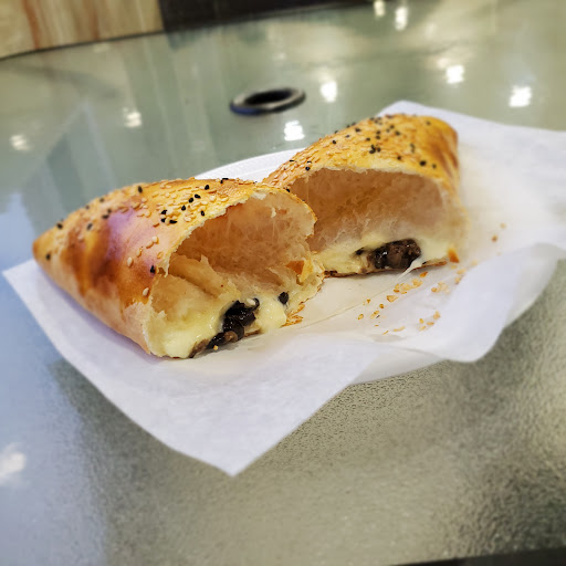 Photo of Basha Nahas - Restaurant - 610 Upper James St, Hamilton, ON L9C 1C7