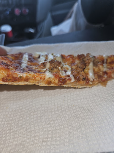 Photo of Royal Pizza & Wings - 826 Queenston Rd, Stoney Creek, ON L8G 4A8
