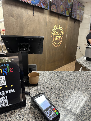 Photo of Chelo Chick - 75 Centennial Pkwy N, Hamilton, ON L8E 2P2