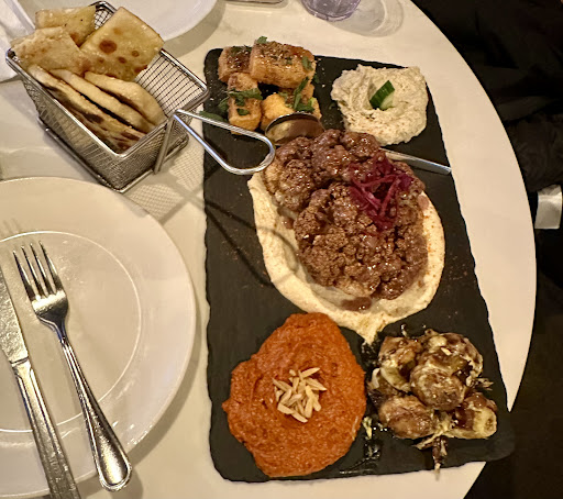 Photo of Maro's - 135 Kerr St, Oakville, ON L6K 3A6