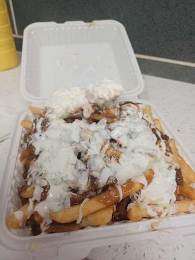 Photo of Great Canadian Pizza & Donair Shawarma - 1218 16 Ave NW, Calgary, AB T2M 0K9