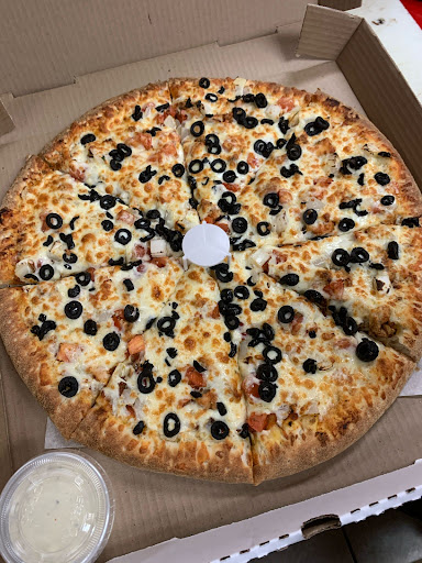 Photo of Great Canadian Pizza & Butter Chicken Hut - Macleod - Great Canadian Pizza, 607 Macleod Trl SE, Calgary, AB T2G 0G4