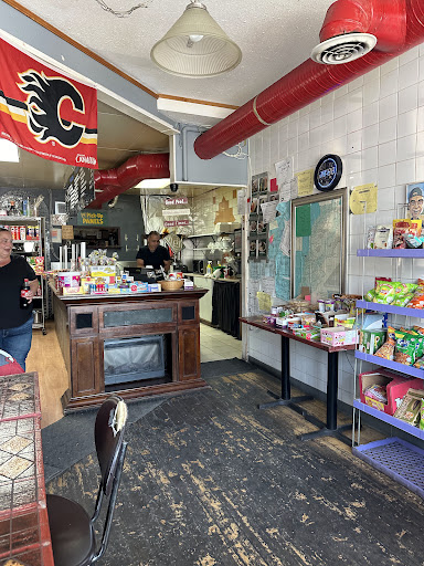 Photo of Mozy Cafe - L, 6622 20a St SE, Calgary, AB T2C 0R3