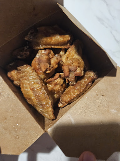 Photo of Leo’s Grilled Chicken - 1040 12 Ave SW, Calgary, AB T2R 0J6