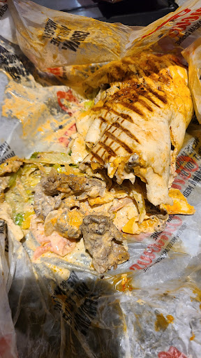 Photo of Osmow's Shawarma - 275 Shawville Blvd SE Unit 11, Calgary, AB T2Y 3J1
