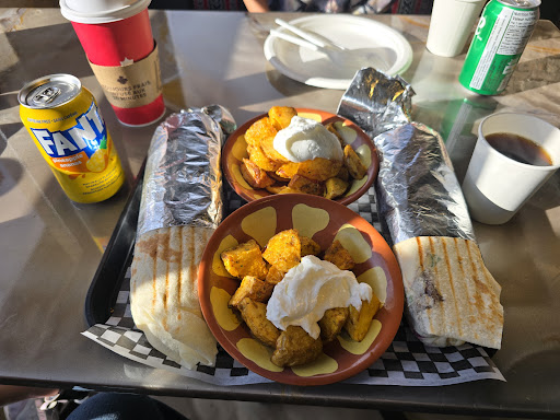 Photo of Sallora Yemeni Restaurant - 305 16 Ave NW, Calgary, AB T2M 0H9
