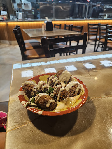 Photo of Sallora Yemeni Restaurant - 305 16 Ave NW, Calgary, AB T2M 0H9