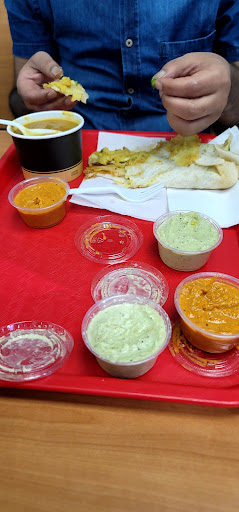 Photo of Tandoori Shawarma And Pizza - 1515 Gordon St, Guelph, ON N1L 1C9