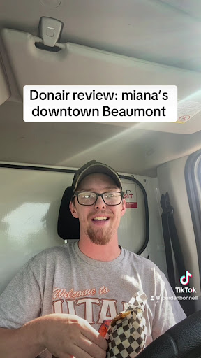 Photo of Maina's Donair - 5010 50 St #101, Beaumont, AB T4X 1E6