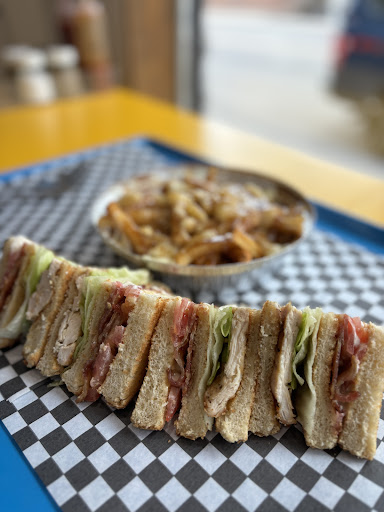 Photo of Mia Pizza & Shawarma - 1124 Rue Saint-Louis, Gatineau, QC J8T 2R7