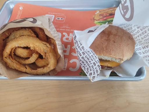 Photo of A&W Canada - 1982 Columbia Ave, Castlegar, BC V1N 2W7