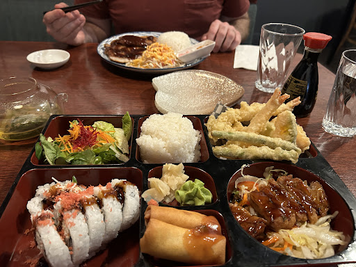 Photo of Red Fin Sushi & K-Food - V1N 4W3 British Columbia, Castlegar, Columbia Ave, #111