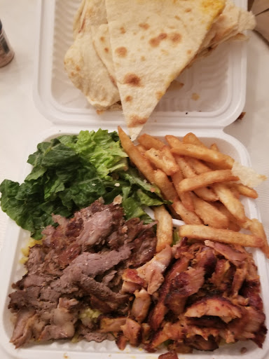 Photo of LE ROI DU DÖNER - 1025 Bd du Séminaire N local 1, Saint-Jean-sur-Richelieu, QC J3A 1R7