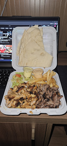 Photo of LE ROI DU DÖNER - 1025 Bd du Séminaire N local 1, Saint-Jean-sur-Richelieu, QC J3A 1R7