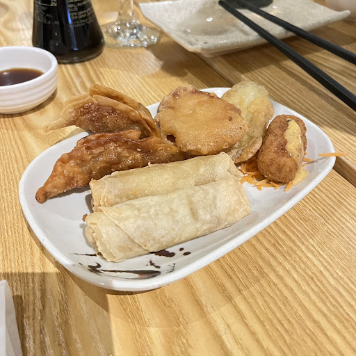 Photo of Sushi Izumi - 1000 Bd du Séminaire N, Saint-Jean-sur-Richelieu, QC J3A 1E5