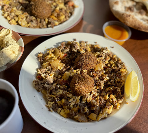 Photo of Mr. Samoona Grill & Bakery أوتاواافران و مشاوي صمونة - 2186b Lamira St, Ottawa, ON K1H 8L4