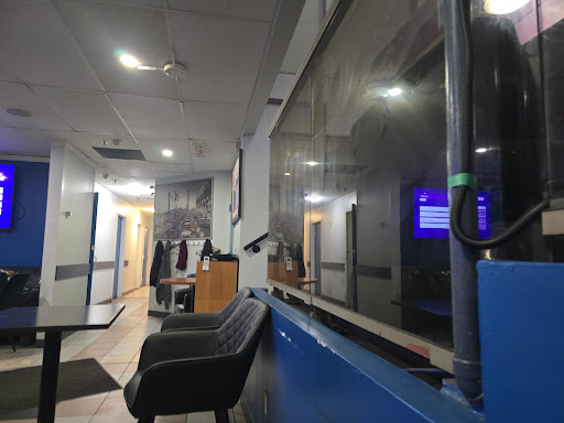 Photo of Tarboosh - 6000 Chem. de la Côte-des-Neiges, Montréal, QC H3S 1Z8