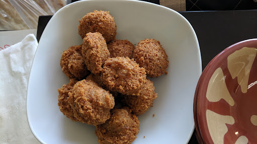 Photo of Falafel Abou Hanna - 4746 Boul. Saint-Jean, Pierrefonds - Roxboro, QC H9H 4B2