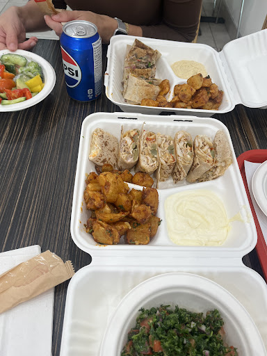 Photo of Restaurant Amir - 3343 Bd des Sources, Dollard-des-Ormeaux, QC H9B 1Z8