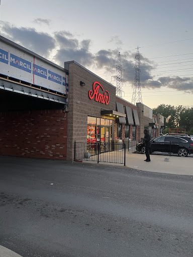 Photo of Amir - 3570 Bd Pitfield, Pierrefonds, QC H8Y 0A5
