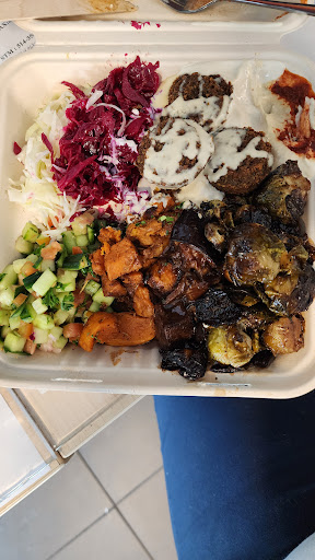 Photo of Falafel St. Jacques - 345 Rue Saint-Jacques, Lachine, QC H8R 1E6