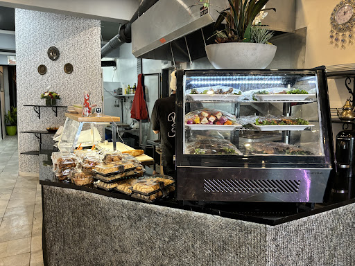 Photo of Yalla Habibi ( Halal) - 685 Rue Notre Dame, Lachine, QC H8S 2B4