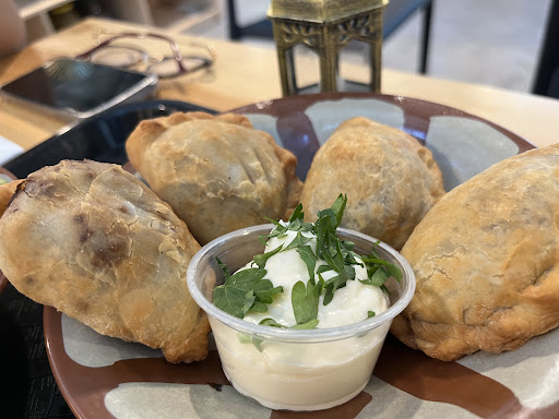 Photo of Zeitoun Cuisine Libanaise - 220 Bd Wilfrid-Hamel, Québec, QC G1L 5A7