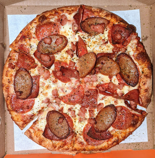 Photo of Pizza Pizza - 45966 Yale Rd, Chilliwack, BC V2P 2M3