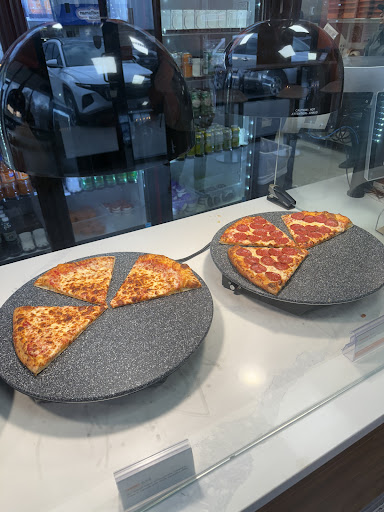 Photo of Pizza Pizza - 45966 Yale Rd, Chilliwack, BC V2P 2M3