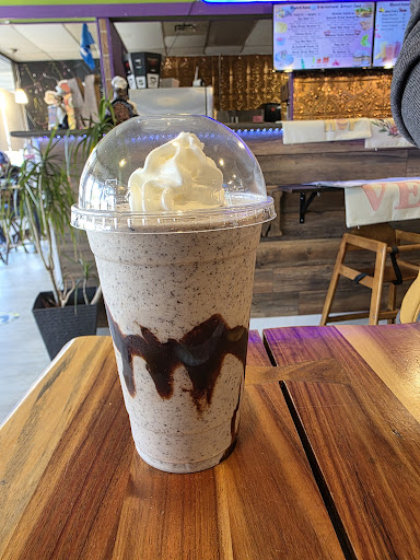 Photo of Munchikone kitchen & bubbles - 1781 Heath Rd, Agassiz, BC V0M 1A2