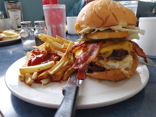 Photo of Chilliwack HH Restaurant - 7620 Vedder Rd, Chilliwack, BC V2R 4E8
