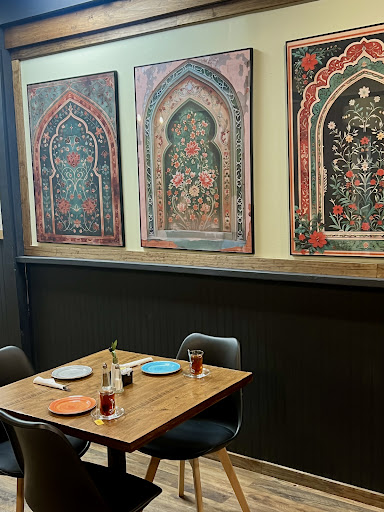 Photo of Zaytoona Restaurant - 155 Market St, South Burlington, VT 05403, USA