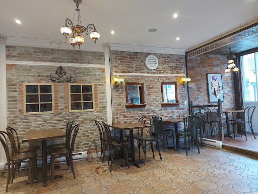 Photo of Grillades Tip Top - 94 Rue Child, Coaticook, QC J1A 2B2